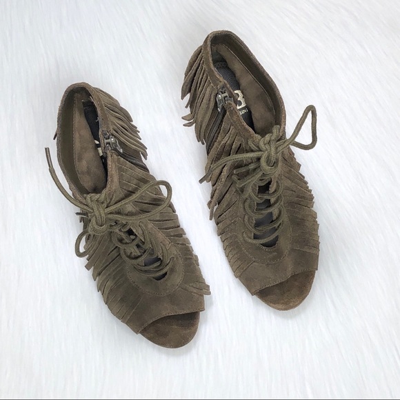 Gianni Bini olive green fringe peep toe booties - Picture 3 of 8